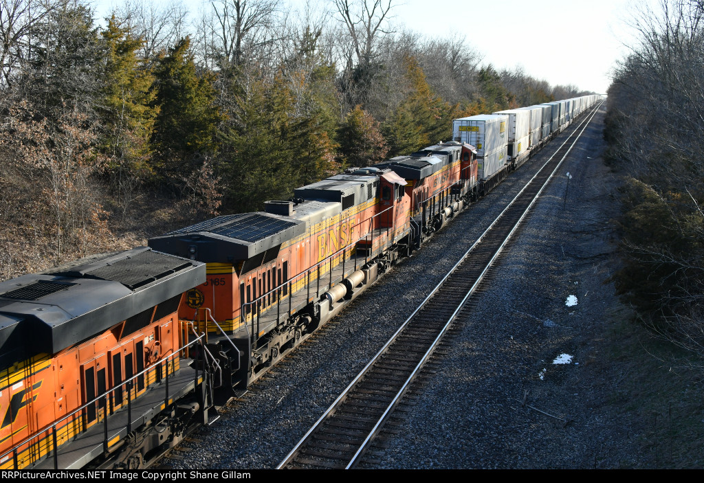 BNSF 5185